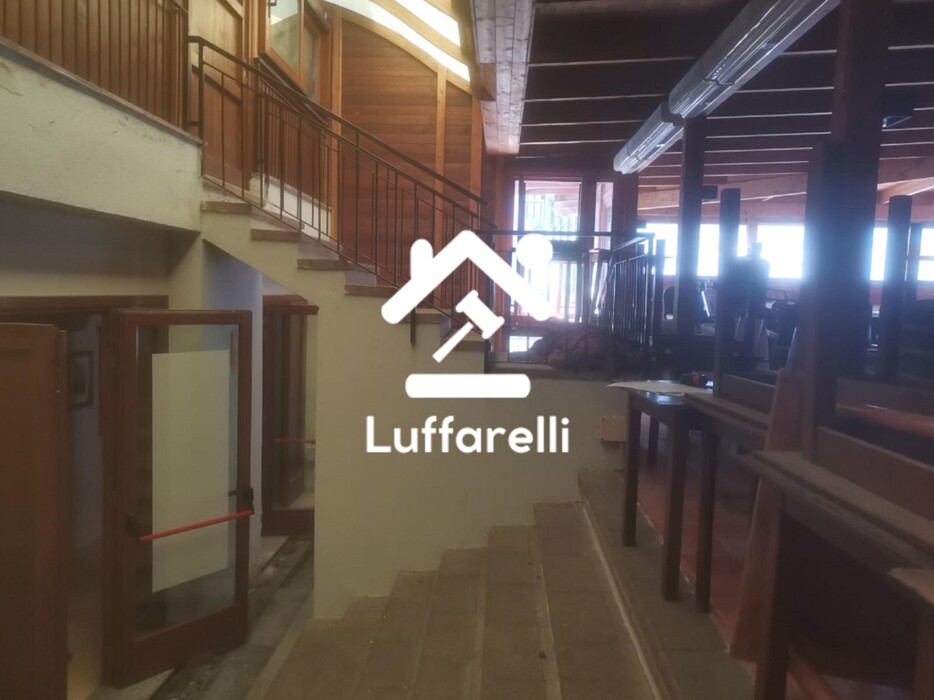 Immagine di COMPLESSO COMMERCIALE VIA PALMIRO TOGLIATTI – TARQUINIA (VT)