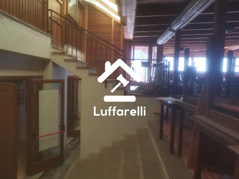 Immagine di COMPLESSO COMMERCIALE VIA PALMIRO TOGLIATTI – TARQUINIA (VT)