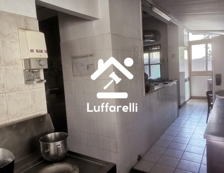 Immagine di COMPLESSO COMMERCIALE VIA PALMIRO TOGLIATTI – TARQUINIA (VT)