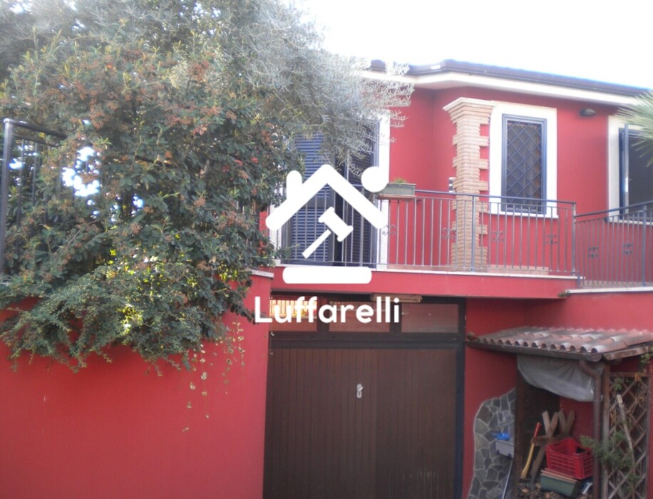 Immagine di CASA / VILLA VIALE ASCANIO – POMEZIA