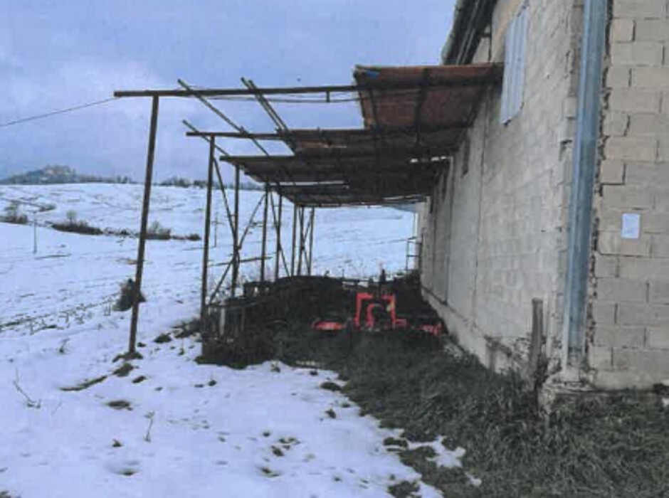 Immagine di TERRENO VIA DEI MAGALOTTI FRONTONE PU