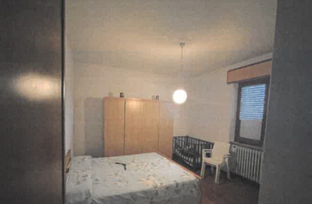 Immagine di CASA S. VIA STRADA DEI MAGALOTTI FRONTONE PU