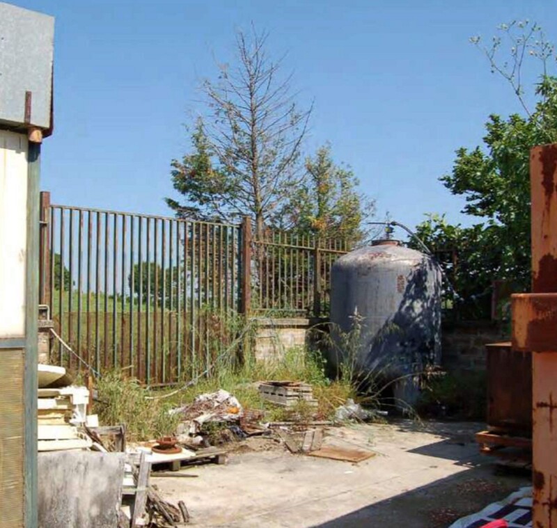 Immagine di CORPI DI FABBRICA VIA DELLA FERROVIA – FABRICA DI ROMA (VT)