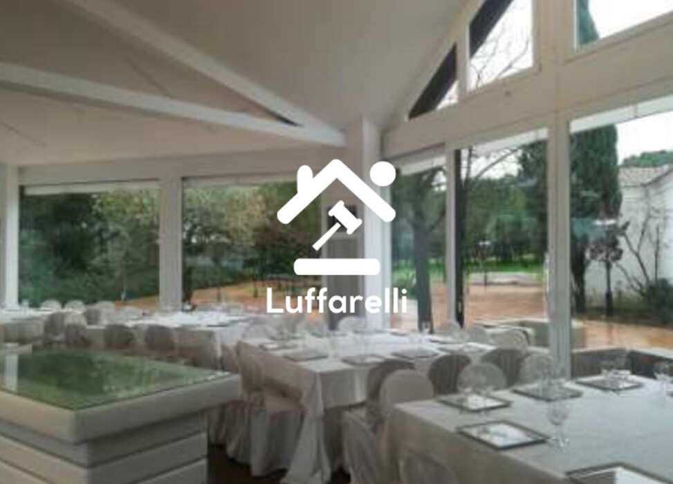Immagine di NEGOZIO O LOCALE COMMERCIALE LOCALITÀ SANTA GIUSTA – TROIA