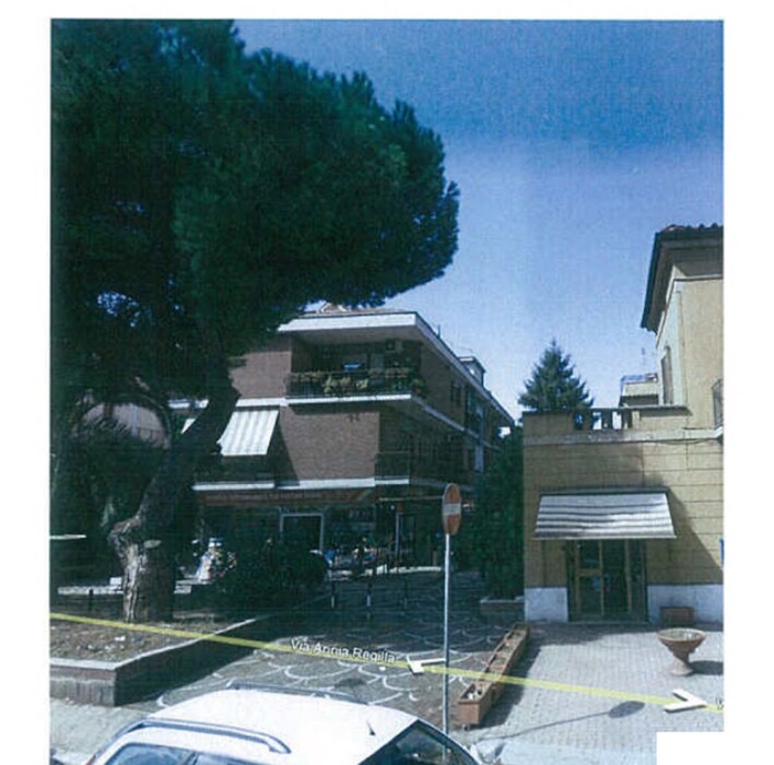 Immagine di MAGAZZINO VIA ANNIA REGILLA – ROMA