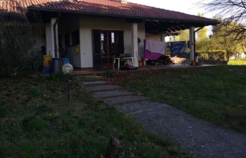 Immagine di VILLA VIA CAMPANIA – SEREGNO (MB)