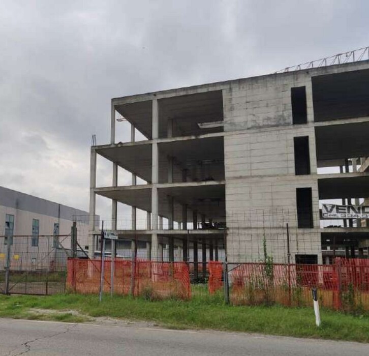 Immagine di ATTIVITÀ RICETTIVE / SCOPO COMMERCIALE VIA VARESE – MOZZATE