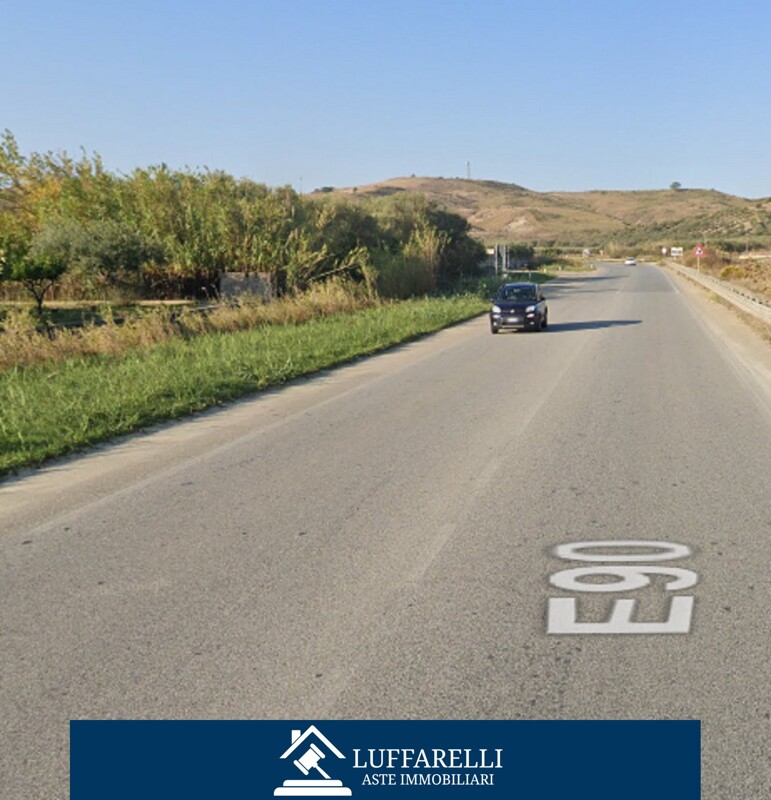 Immagine di OPIFICIO, STATALE 106,CROTONE, KR