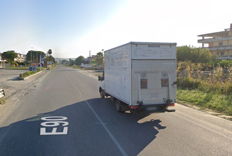 Immagine di OPIFICIO, STATALE 106,CROTONE, KR