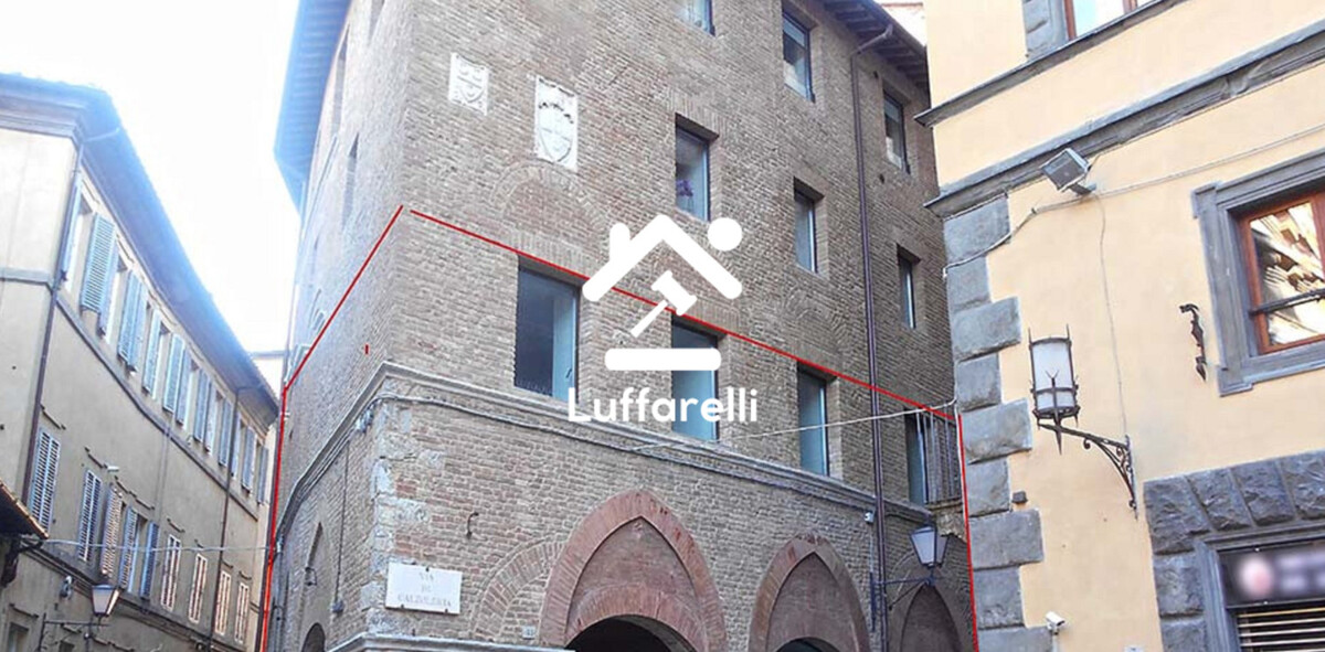 Immagine di NEGOZIO O LOCALE COMMERCIALE VIA DI CALZOLERIA – SIENA