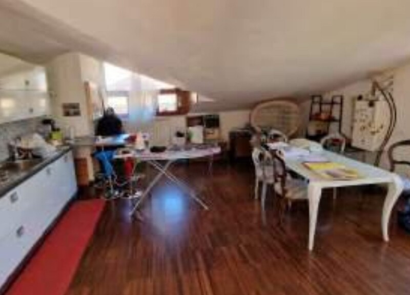 Immagine di APP. VIA VEREGRESE  MONTEGRANARO FM