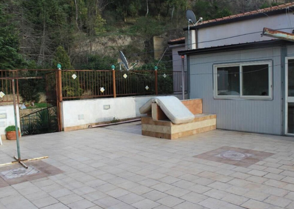 Immagine di NEGOZIO O LOCALE COMMERCIALE VIA CARCERE 48 – CALTAGIRONE