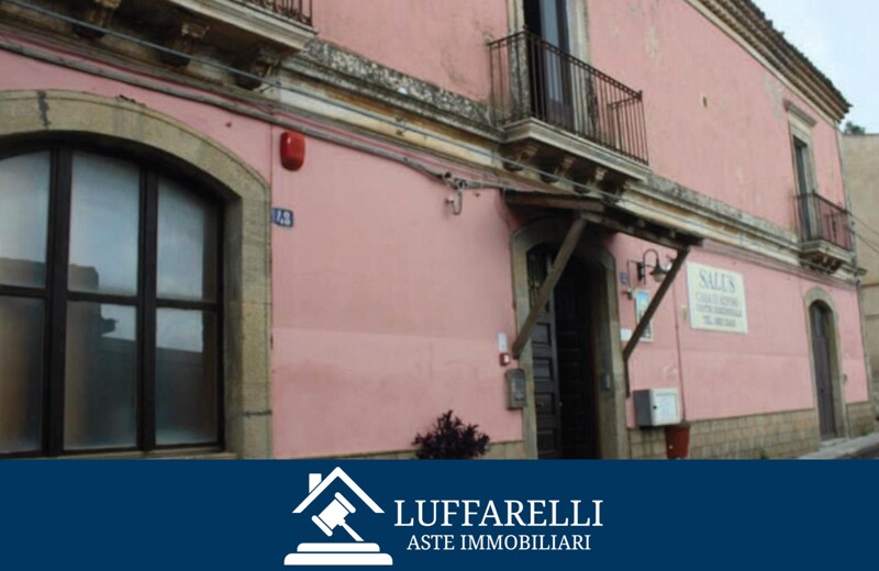 Immagine di NEGOZIO O LOCALE COMMERCIALE VIA CARCERE 48 – CALTAGIRONE