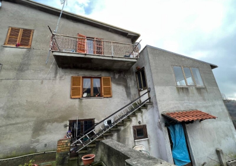 Immagine di CASA / VILLA VIA VILLE N. 45 – BELMONTE IN SABINA