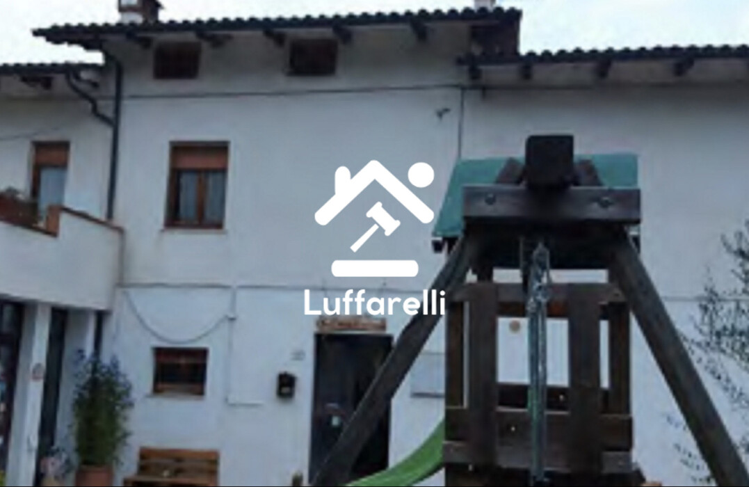 Immagine di AZIENDA AGRICOLA VIA VAL DI FORO -VIALLAMAGNA (CH)