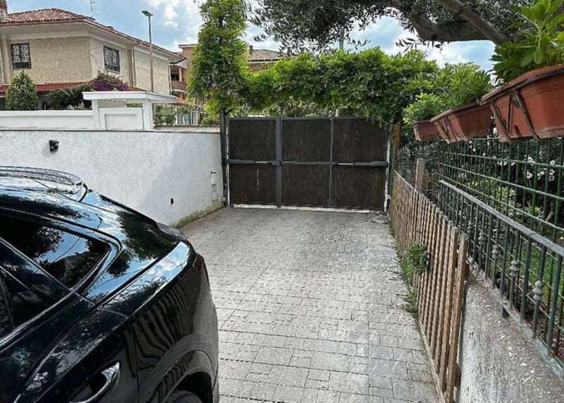 Immagine di VILLINO VIA PREDOI – ROMA