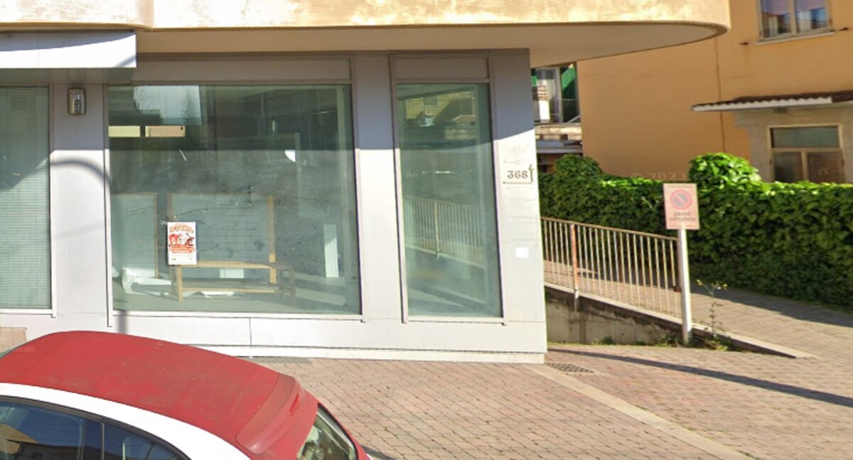 Immagine di LOCALE COMMERCIALE VIA BENEDETTO CROCE  CHIETI CH