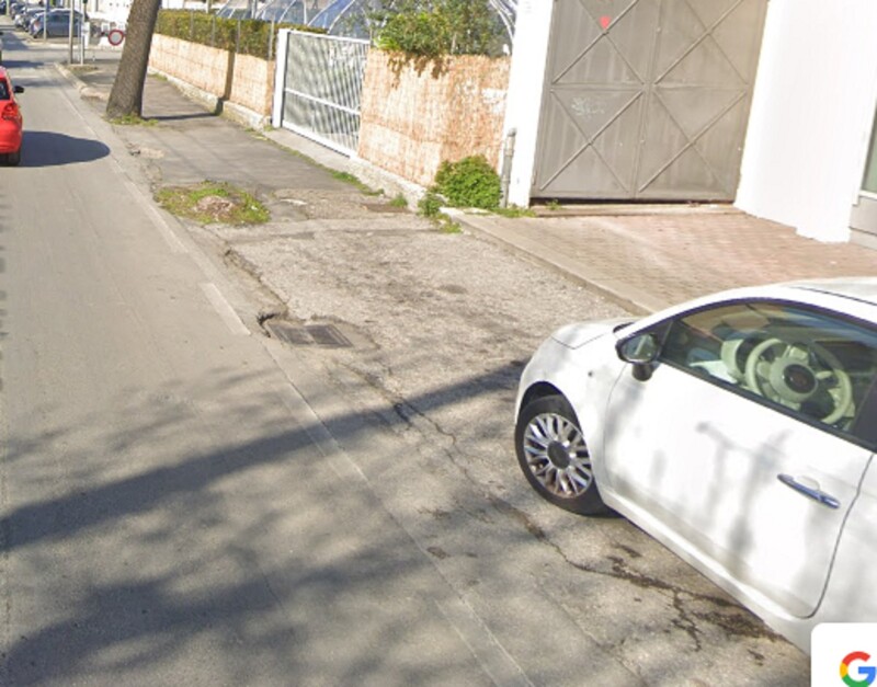 Immagine di LOCALE COMMERCIALE VIA BENEDETTO CROCE  CHIETI CH