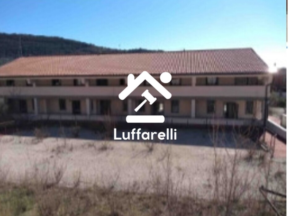 Immagine di FABBRICATI FONTE DEL CALAMARO – NEROLA (RM)