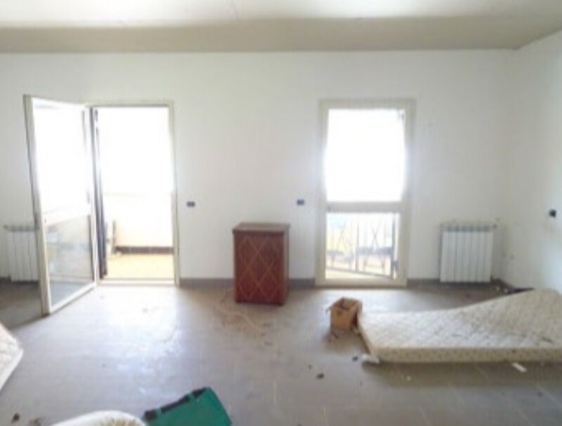 Immagine di FABBRICATI FONTE DEL CALAMARO – NEROLA (RM)