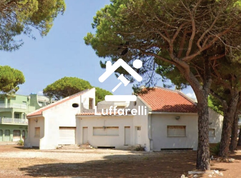 Immagine di NEGOZIO O LOCALE COMMERCIALE PIAZZA PRIMA ROSA – CERVETERI