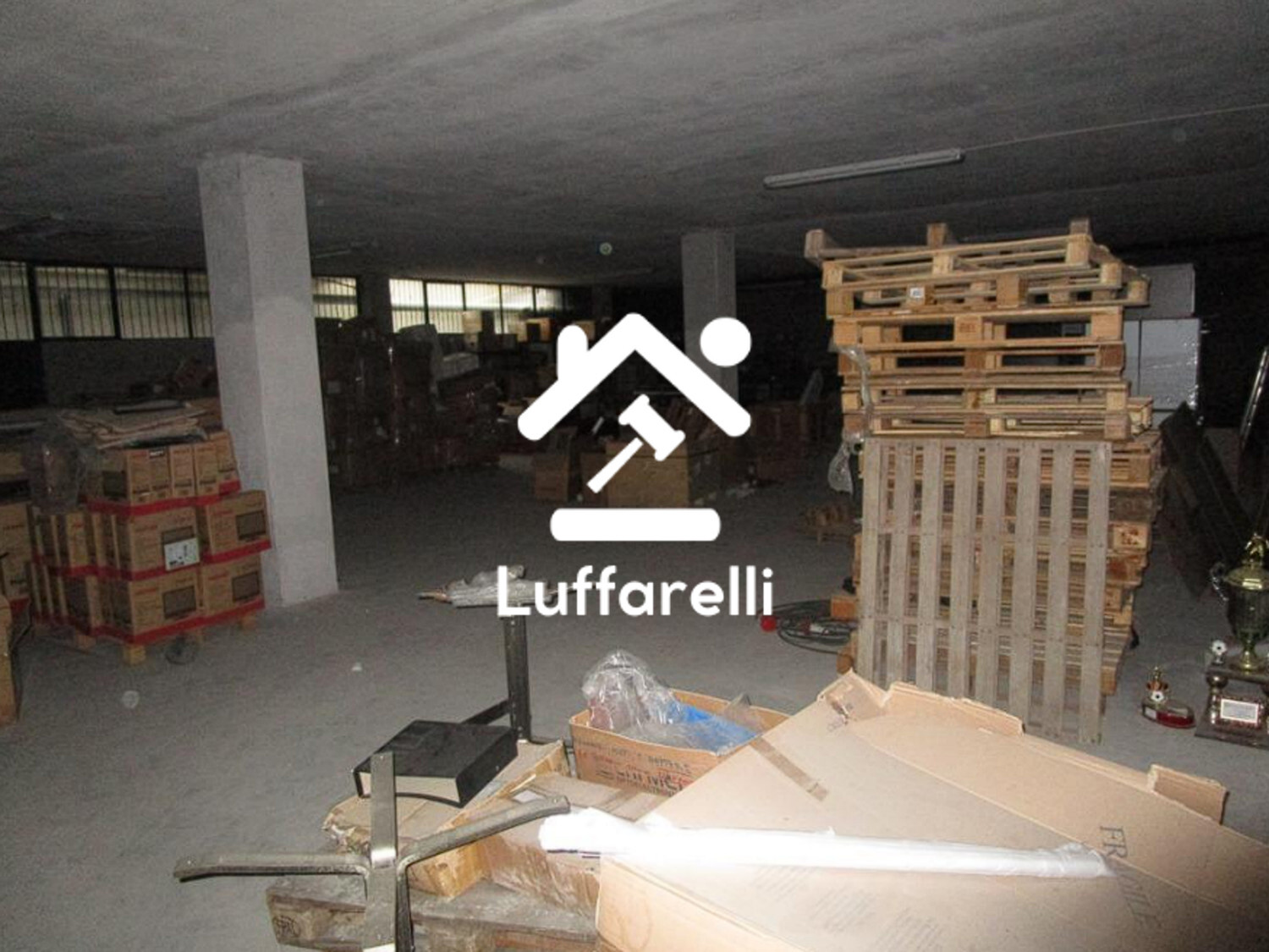 MAGAZZINO VIA FRATELLI DI DIO - MAGENTA (MI) — foto 7
