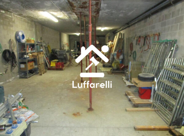 MAGAZZINO VIA FRATELLI DI DIO - MAGENTA  (MI) — foto 8