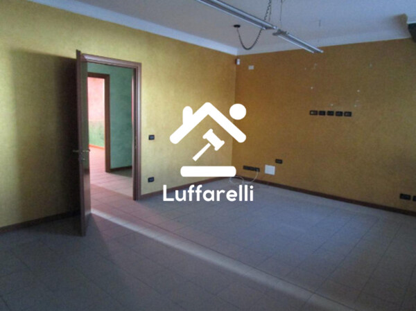 UFFICIO CORSO ITALIA - MAGENTA  (MI) — foto 8