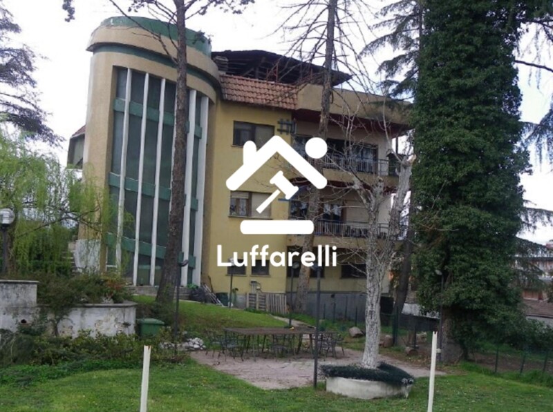 Immagine di VILLA VIA DELLA SELVA – COLLEFERRO (RM)