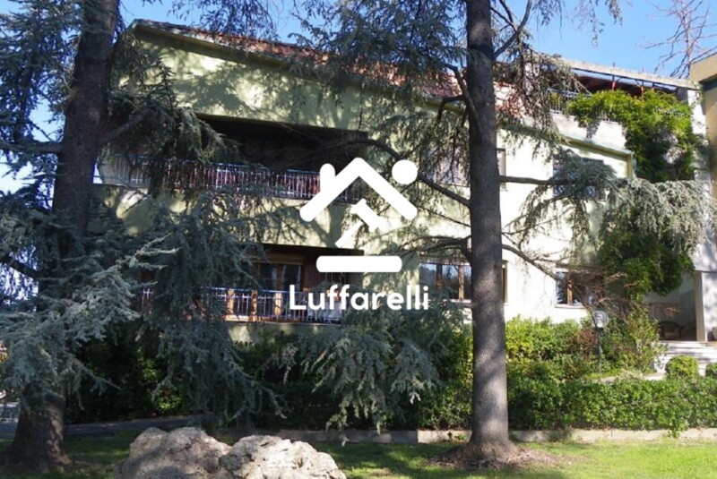 Immagine di VILLA VIA DELLA SELVA – COLLEFERRO (RM)