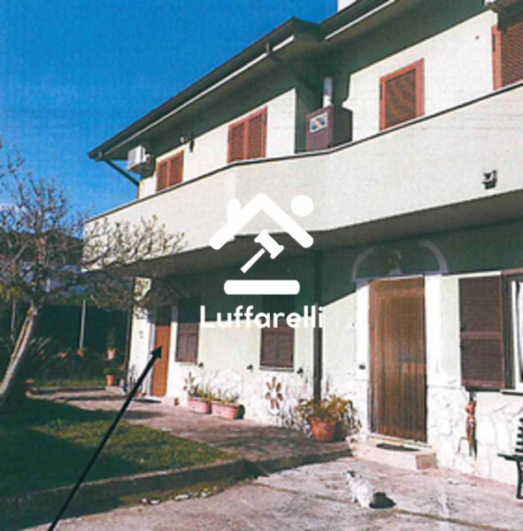 APPARTAMENTO PIAZZA UGO LA MALFA - LARIANO — foto 2