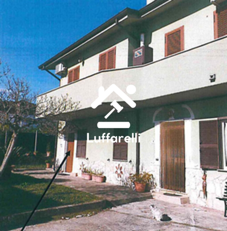 Immagine di APPARTAMENTO PIAZZA UGO LA MALFA – LARIANO