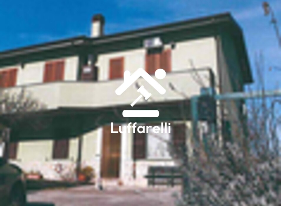 Immagine di APPARTAMENTO PIAZZA UGO LA MALFA – LARIANO