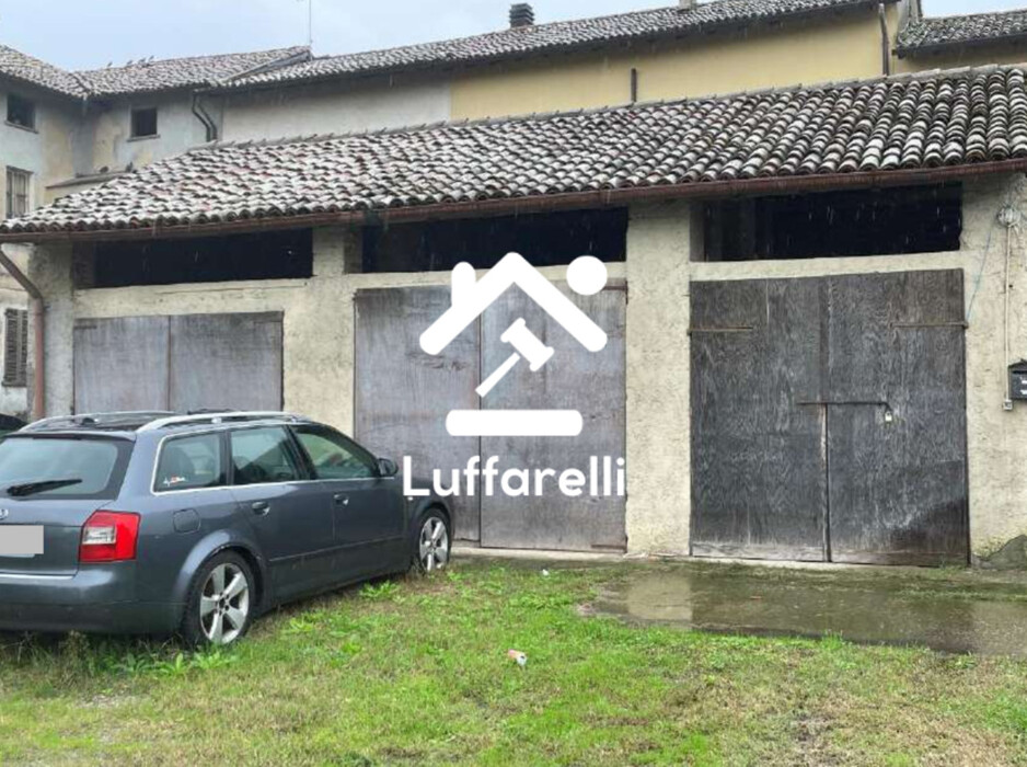 Immagine di APPARTAMENTO CASCINA CANTONALE – CHIGNOLO PO (PV)