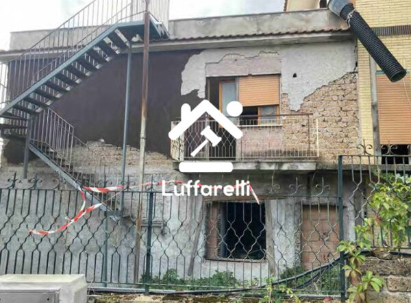 NEGOZIO O LOCALE COMMERCIALE VIA ARISTIDE FACCIOLI - ROMA — foto 2