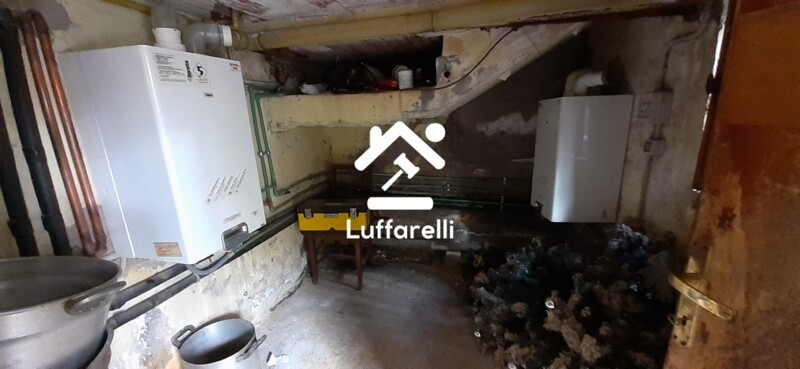 Immagine di ATTIVITÀ RICETTIVE / SCOPO COMMERCIALE VIA ALDO MORO  – TAGLIACOZZO