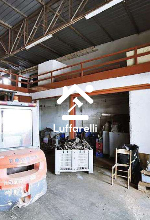 Immagine di IMPIANTO FOTOVOLTAICO E TERRENI VIA MAREMMANA – SABAUDIA(LT)