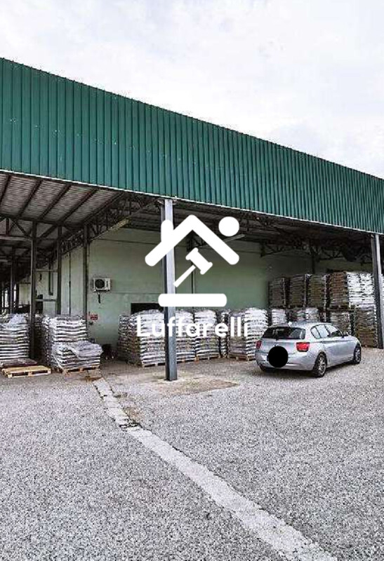 Immagine di IMPIANTO FOTOVOLTAICO E TERRENI VIA MAREMMANA – SABAUDIA(LT)