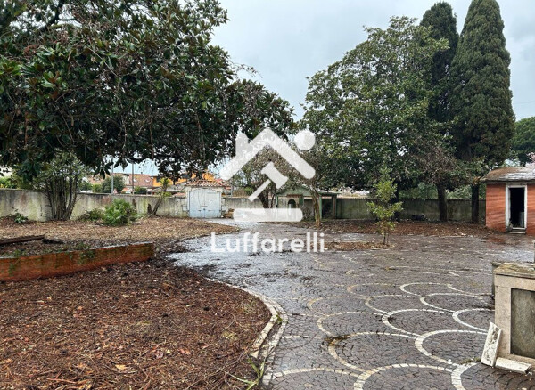VILLA VIA VENEZIA - ARDEA (RM) — foto 5