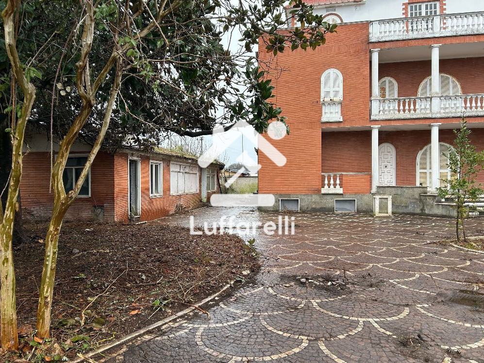 VILLA VIA VENEZIA - ARDEA (RM) — foto 3
