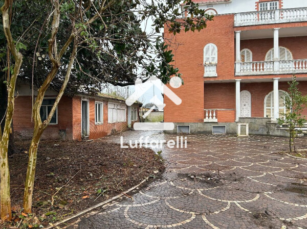 VILLA VIA VENEZIA - ARDEA (RM) — foto 3