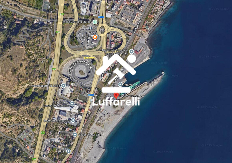 Immagine di TEATRI, CINEMATOGRAFI, SALE PER CONCERTI STRADA STATALE 114 VILLAGGIO TREMESTIERI – MESSINA