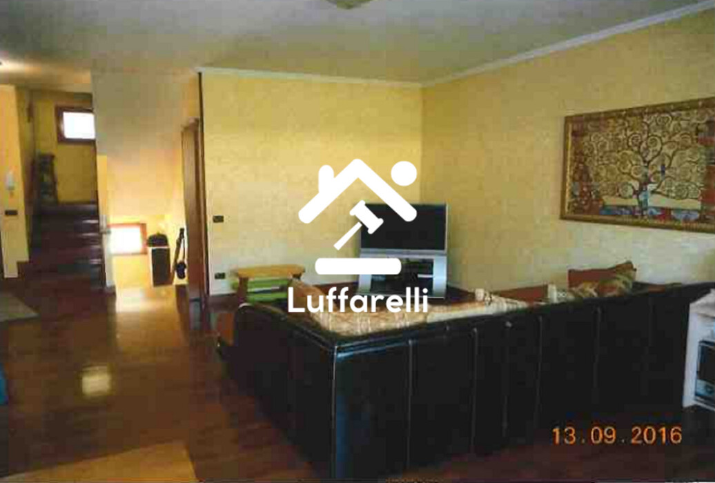 Immagine di APPARTAMENTO VIA DI FRASCATI – ROCCA DI PAPA (RM)