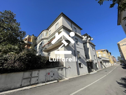 Immagine di ATTIVITÀ RICETTIVE / SCOPO COMMERCIALE VIA MOISÈ DI GAIO – RIETI