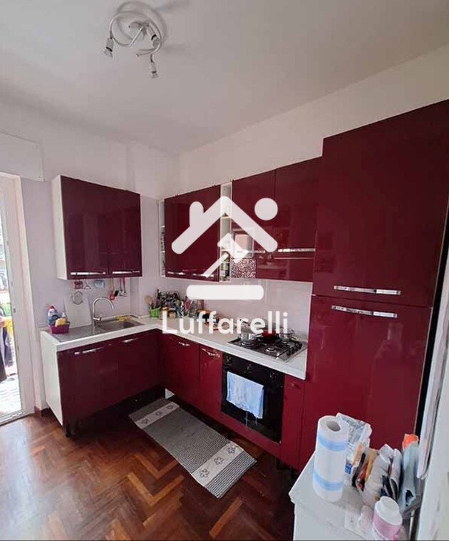 Immagine di APPARTAMENTO VIA ALBERICO DA ROSATE – ROMA