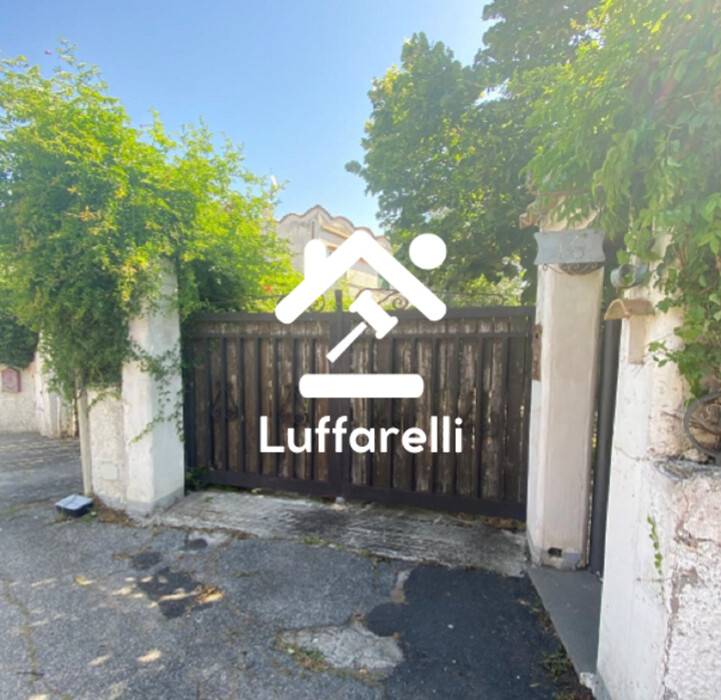 Immagine di VILLINO VIA CAMPO DI CARNE – ARDEA (RM)