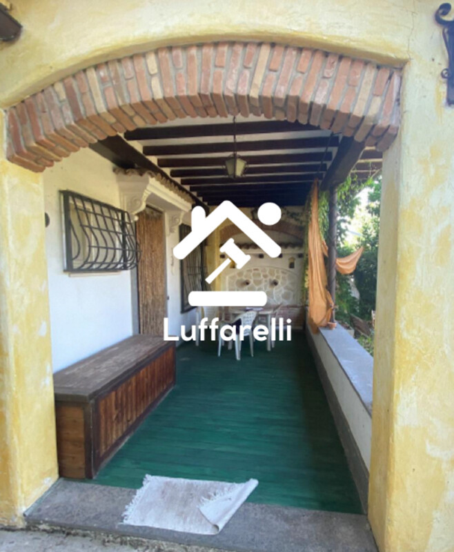 Immagine di VILLINO VIA CAMPO DI CARNE – ARDEA (RM)