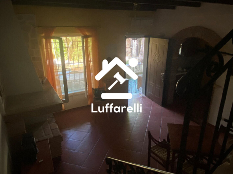 Immagine di VILLINO VIA CAMPO DI CARNE – ARDEA (RM)