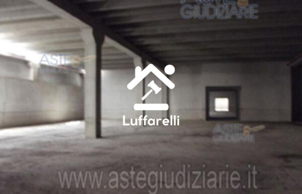 NEGOZIO O LOCALE COMMERCIALE VIA PREDDA NIEDDA - SASSARI — foto 7