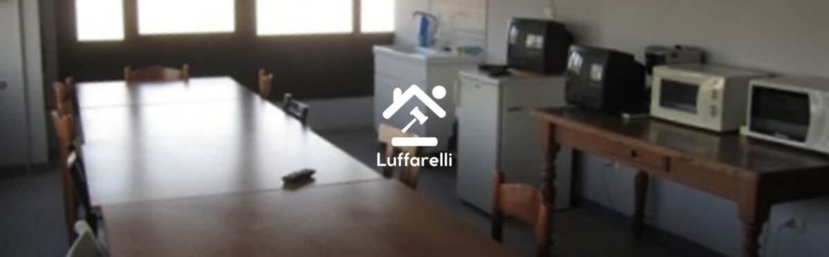 Immagine di DEPOSITO CON PALAZZINA UFFICI VIA DEL LAVORO – OSTRA (AN)